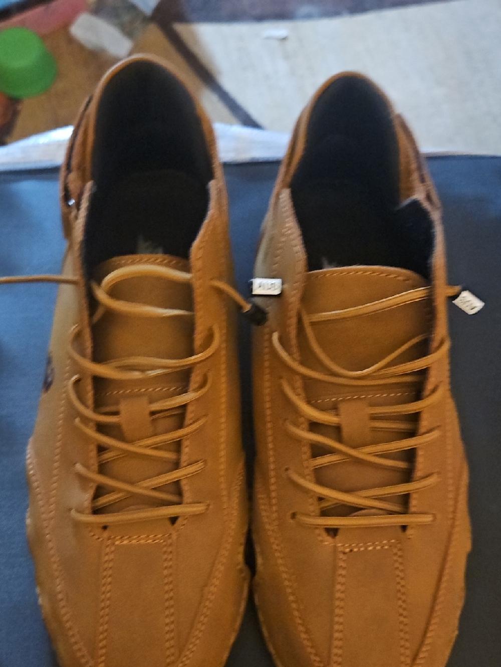 Men's Chukka Lace-Up Boots in Tan